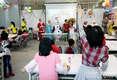 [聯合新聞網]采盟志工帶領大園國小學童歡樂桃機1日遊