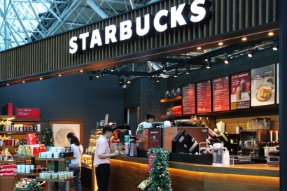 Starbucks 星巴克 全新進駐