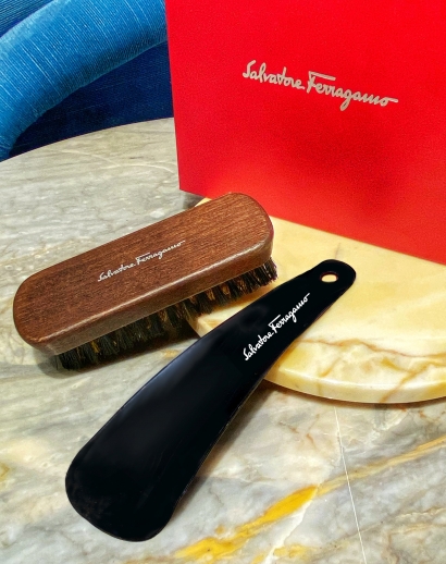 Ferragamo 新店開幕禮！超值得收藏限量套組