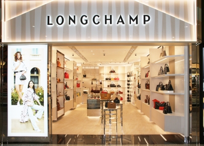 LONGCHAMP 機場采盟全新專門店優雅開幕